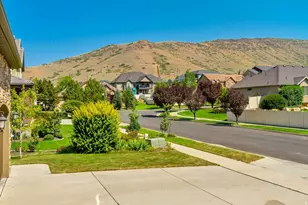 6856 W Windy Ridge Dr, Herriman, UT 84096 - Photo 62
