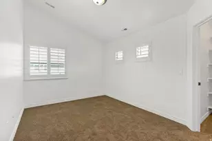 6856 W Windy Ridge Dr, Herriman, UT 84096 - Photo 34
