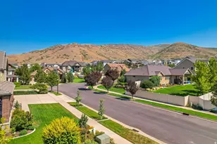 6856 W Windy Ridge Dr, Herriman, UT 84096 - Photo 64