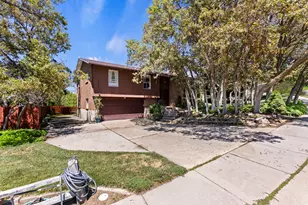 703 Emerald Dr, Bountiful, UT 84010 - Photo 4