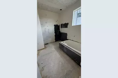 1815 N Marris #422, Tooele, UT 84074 - Photo 4