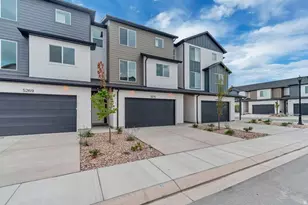 5275 N Greenfield Way, Eagle Mountain, UT 84005 - Photo 2