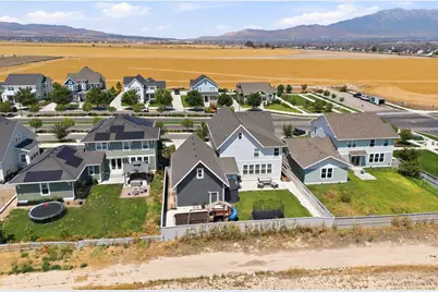 193 W Founders Blvd, Saratoga Springs, UT 84045 - Photo 10