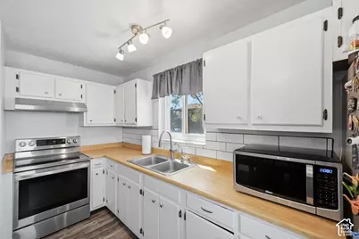 3347 S Sidney Way, Magna, UT 84044 - Photo 4