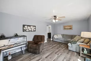 3347 S Sidney Way, Magna, UT 84044 - Photo 8
