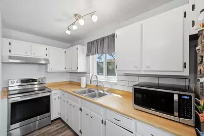 3347 S Sidney Way, Magna, UT 84044 - Photo 4