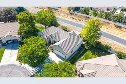 9579 N Apple Ct, Cedar Hills, UT 84062 - Photo 74