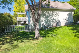 9579 N Apple Ct, Cedar Hills, UT 84062 - Photo 6