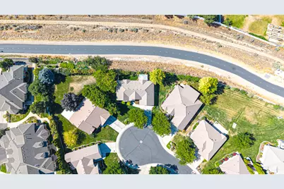 9579 N Apple Ct, Cedar Hills, UT 84062 - Photo 82
