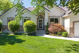 9579 N Apple Ct, Cedar Hills, UT 84062 - Photo 2