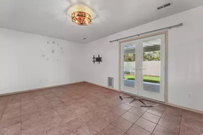 918 W 4150 S, Riverdale, UT 84405 - Photo 12