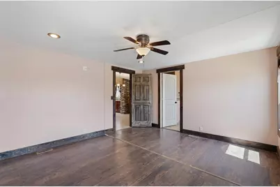 2875 N Hillfield Rd #111, Layton, UT 84041 - Photo 4