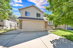 139 N 400 W, Clearfield, UT 84015 - Photo 1