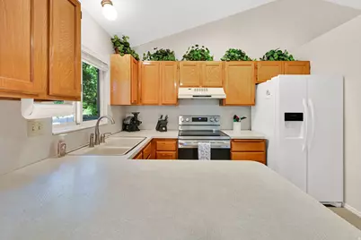 139 N 400 W, Clearfield, UT 84015 - Photo 12