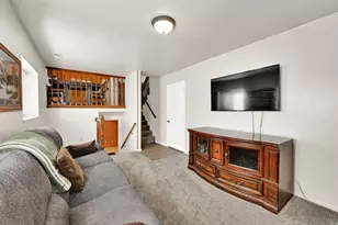 139 N 400 W, Clearfield, UT 84015 - Photo 20