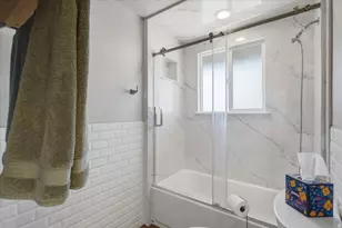 4407 S Vista Dr E, South Ogden, UT 84403 - Photo 16