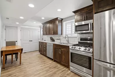 4407 S Vista Dr E, South Ogden, UT 84403 - Photo 24