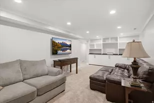 4407 S Vista Dr E, South Ogden, UT 84403 - Photo 22