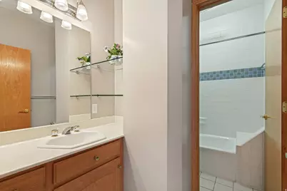2457 S Scenic Dr, Salt Lake City, UT 84109 - Photo 38