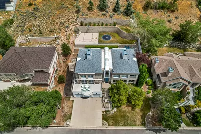 2457 S Scenic Dr, Salt Lake City, UT 84109 - Photo 52
