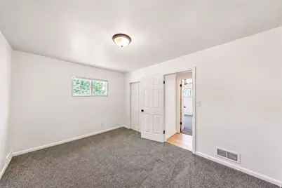 718 E 9th St S, Ogden, UT 84404 - Photo 16