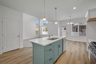 1048 N Wayne Dr, Saratoga Springs, UT 84045 - Photo 6
