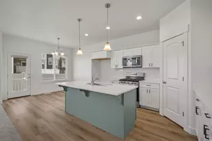 1048 N Wayne Dr, Saratoga Springs, UT 84045 - Photo 4