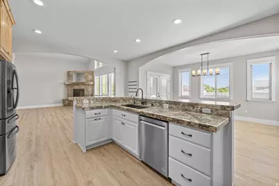 4894 W 4750 S, West Haven, UT 84401 - Photo 8