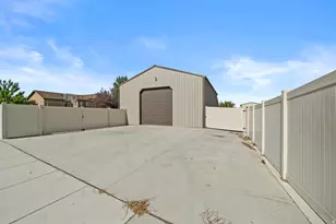 4894 W 4750 S, West Haven, UT 84401 - Photo 38