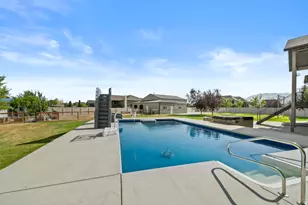 4894 W 4750 S, West Haven, UT 84401 - Photo 32