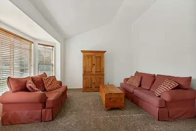 1643 Lewis and Clark Dr, Centerville, UT 84014 - Photo 6