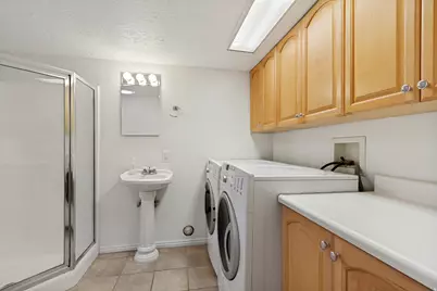 1643 Lewis and Clark Dr, Centerville, UT 84014 - Photo 26