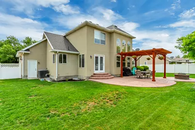11912 S 2160 W, Riverton, UT 84065 - Photo 4