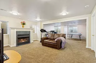11912 S 2160 W, Riverton, UT 84065 - Photo 30