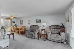 834 E Silver Shadows Dr, Murray, UT 84107 - Photo 4