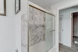 834 E Silver Shadows Dr, Murray, UT 84107 - Photo 12