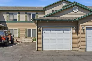 858 E 760 N, Ogden, UT 84404 - Photo 2