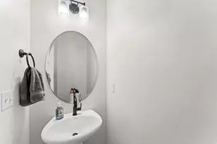 6632 S Glade Dr, West Jordan, UT 84081 - Photo 4