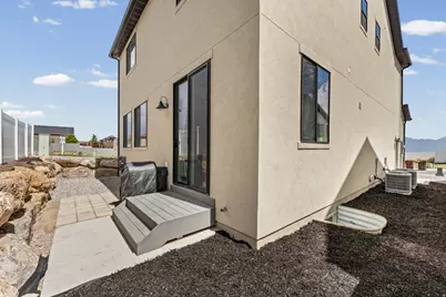 6632 S Glade Dr, West Jordan, UT 84081 - Photo 30