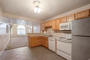 4759 W Valley Villa Dr S, West Valley, UT 84120 - Photo 8