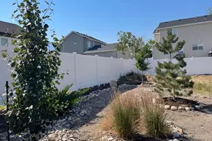655 E Oliver Rd, Tooele, UT 84074 - Photo 18