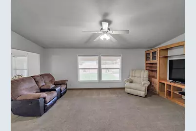 70 S 300 E, Elsinore, UT 84724 - Photo 24