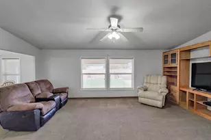 70 S 300 E, Elsinore, UT 84724 - Photo 24