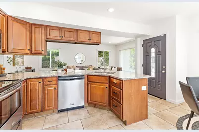 2730 S 1300 E, Salt Lake City, UT 84106 - Photo 8