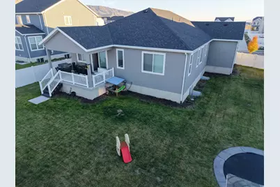 1079 E Horse Rider Dr, Eagle Mountain, UT 84005 - Photo 30