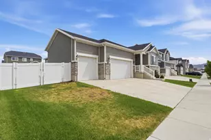 1079 E Horse Rider Dr, Eagle Mountain, UT 84005 - Photo 4