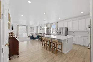 1079 E Horse Rider Dr, Eagle Mountain, UT 84005 - Photo 10