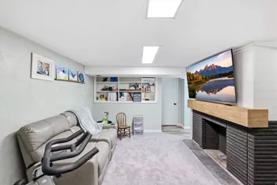 5037 S 3200 W, Taylorsville, UT 84118 - Photo 30