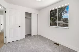 5504 W Ticklegrass Rd S, West Jordan, UT 84081 - Photo 10