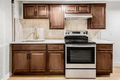 5504 W Ticklegrass Rd S, West Jordan, UT 84081 - Photo 16